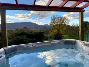 Daydream Mountain Art Chateau